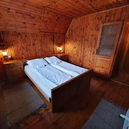 Planinska Kuca Cudesni Bor